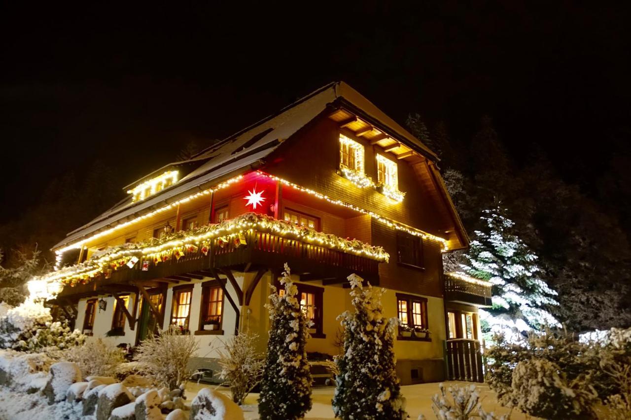 Hollhouse - Bed & Breakfast Hinterzarten Exterior foto
