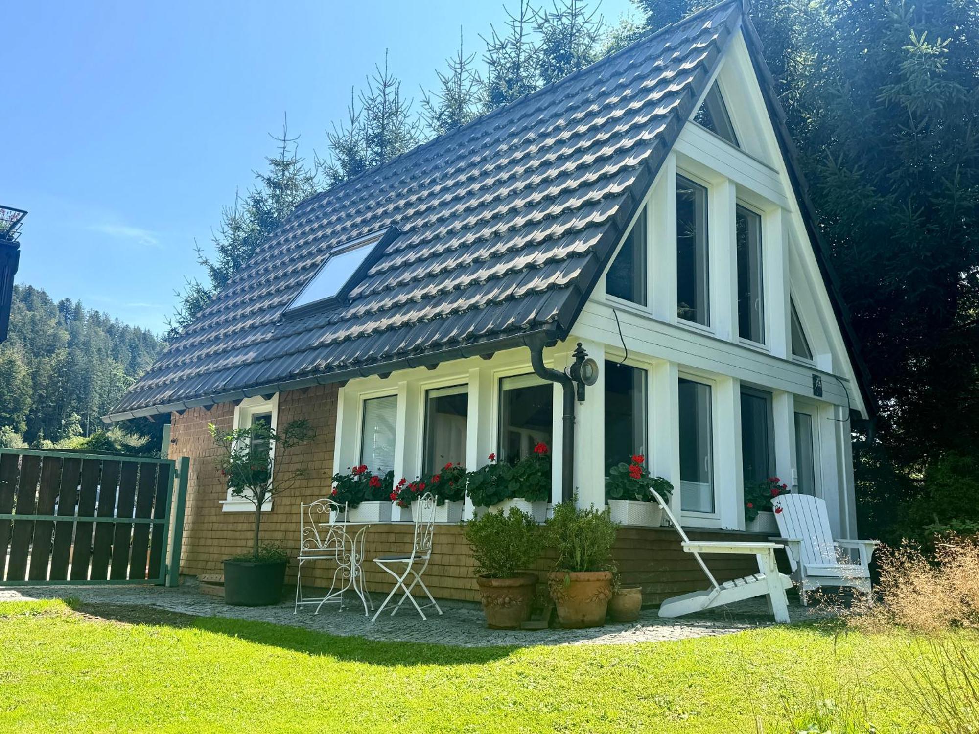 Hollhouse - Bed & Breakfast Hinterzarten Exterior foto